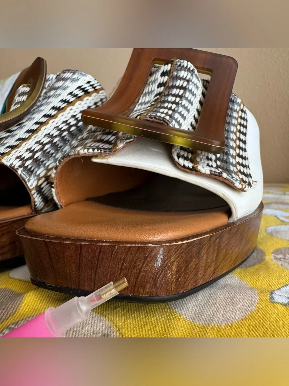 Noa Harmon platform heels with buckle size 40